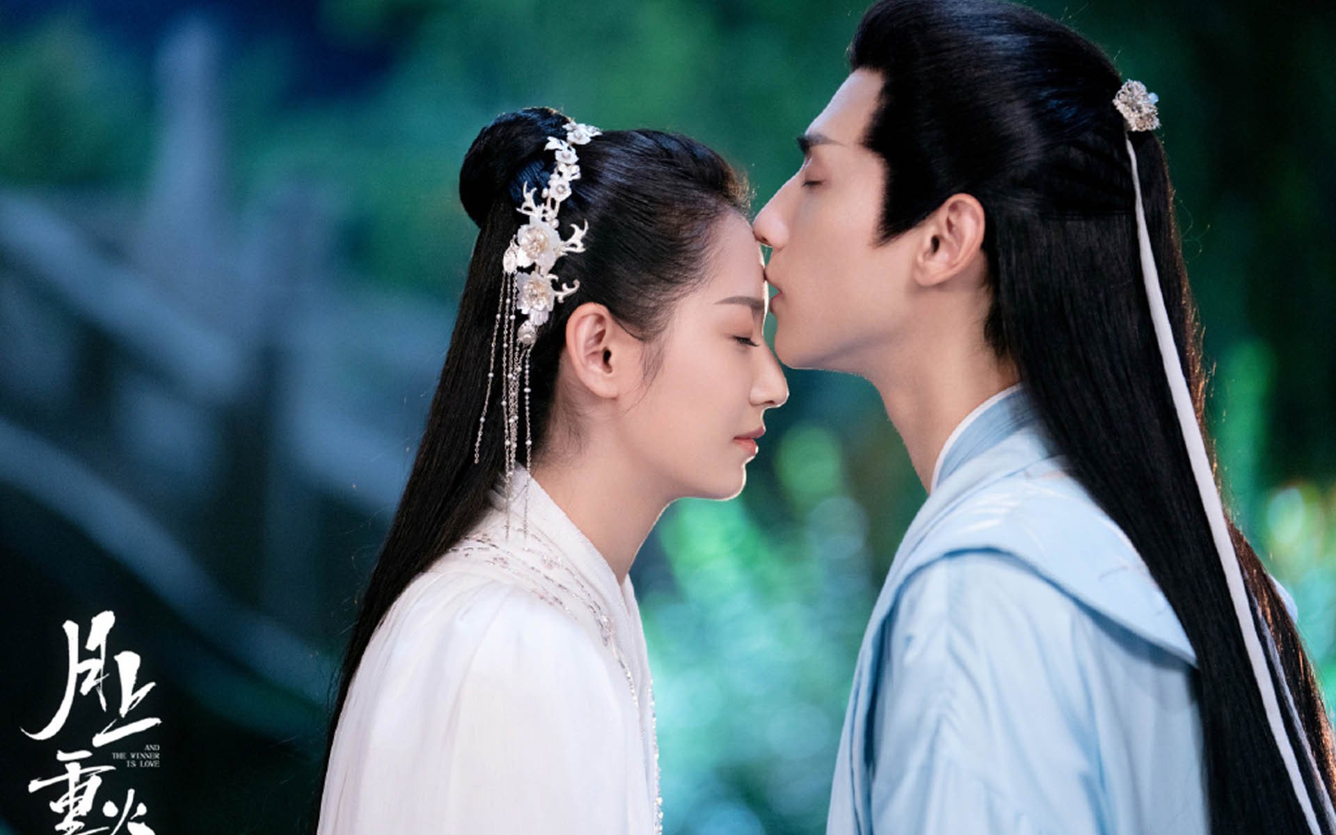 小蜘蛛织网,曼城找到新解法,阿尔瓦雷斯火热状态如何重塑对阵雷恩的战术棋盘