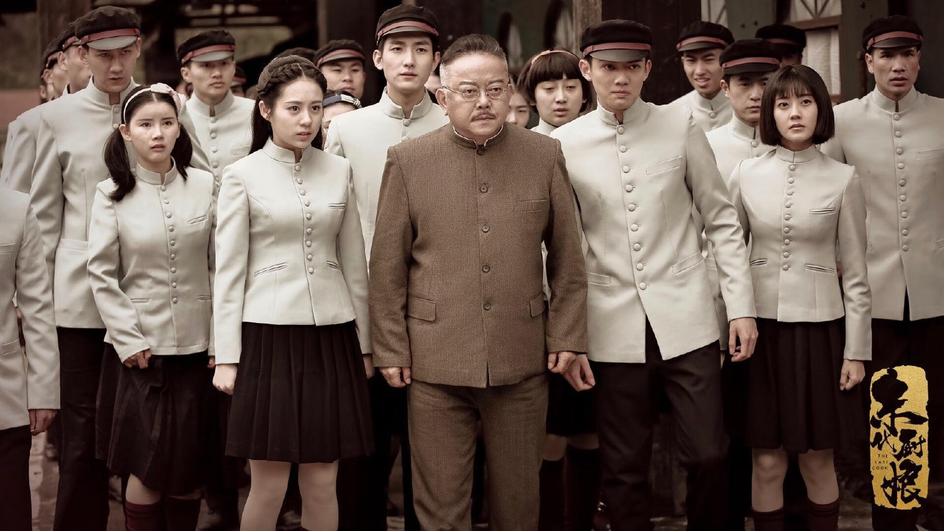 欧文赛后评分拉满,老鹰鏖战辽宁队上演跨洋经典对决